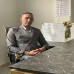 تصویر پروفایل علی