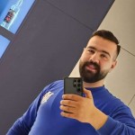 تصویر پروفایل مسعود وحید